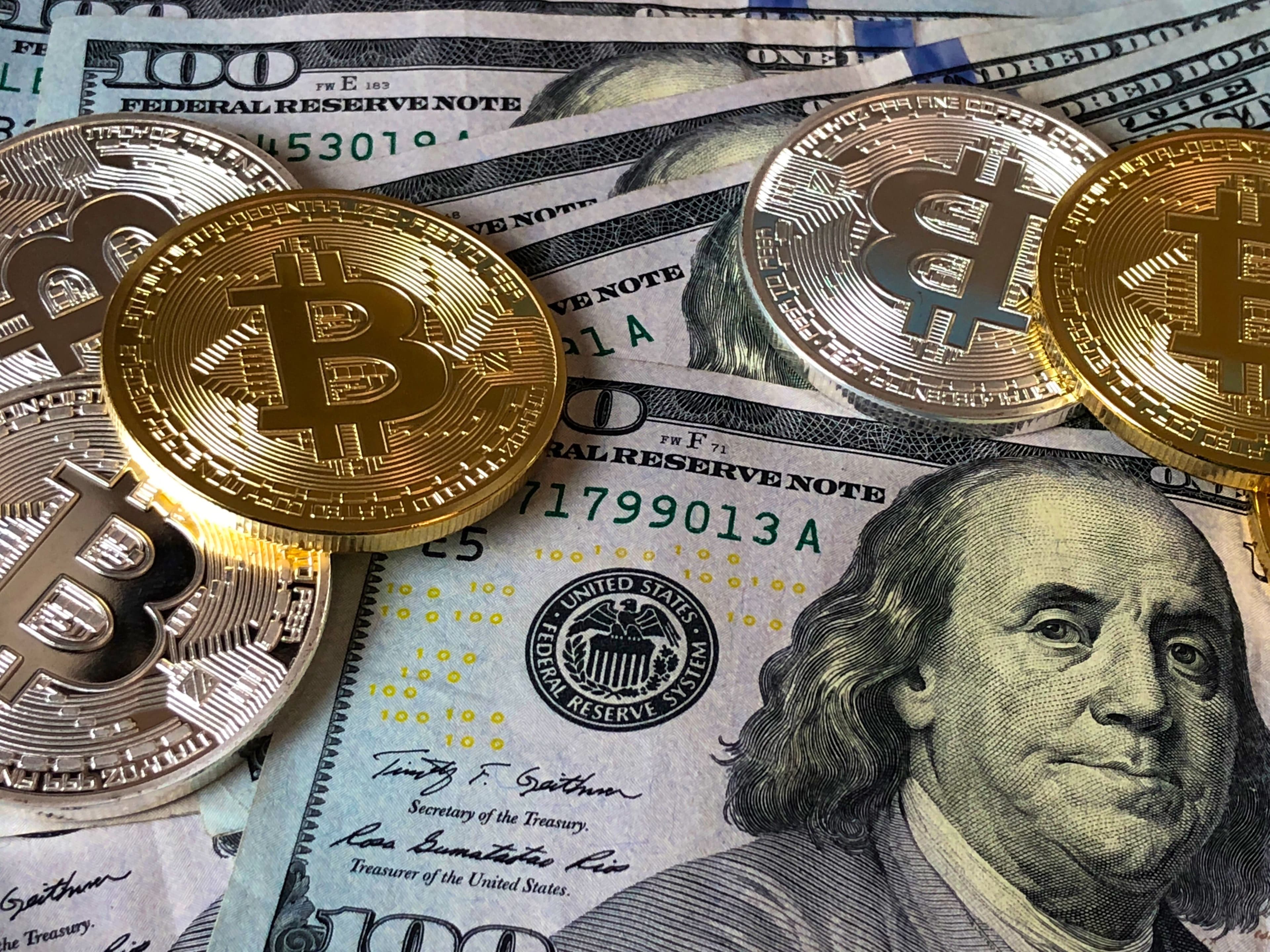 Compound Interest Explained: The Formula That Builds Wealth (and Debt)